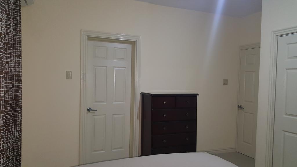 Apt 12, Executive Suites Ja - Palms Enfield Exterior photo