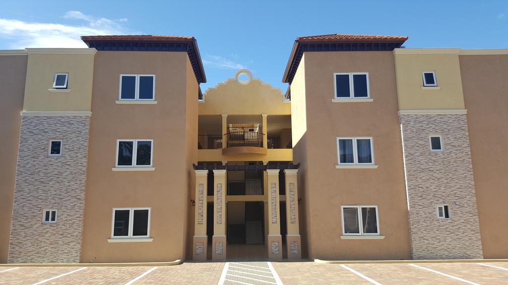 Apt 12, Executive Suites Ja - Palms Enfield Exterior photo